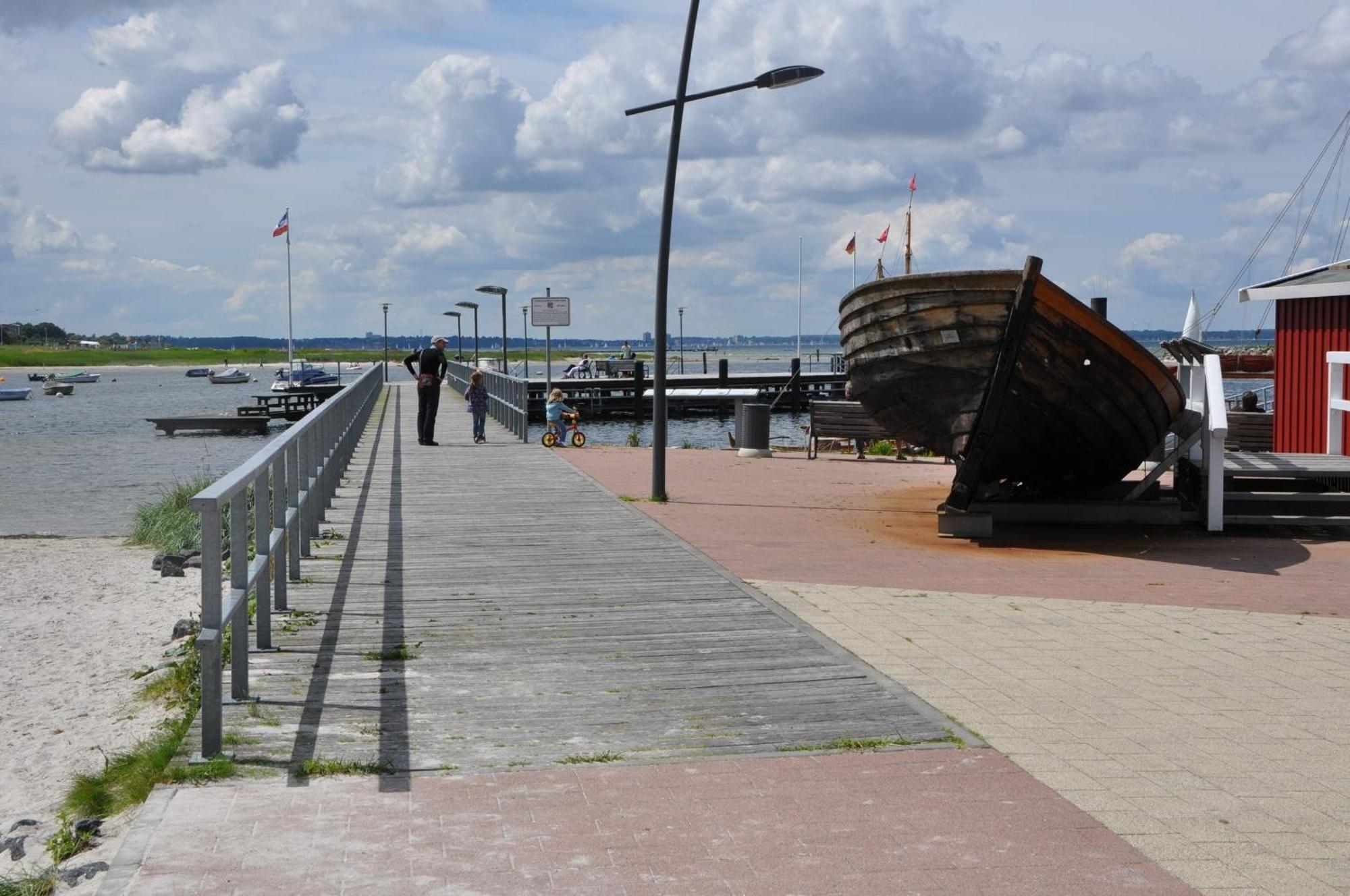 Yachtenkieker Wendtorf Buitenkant foto